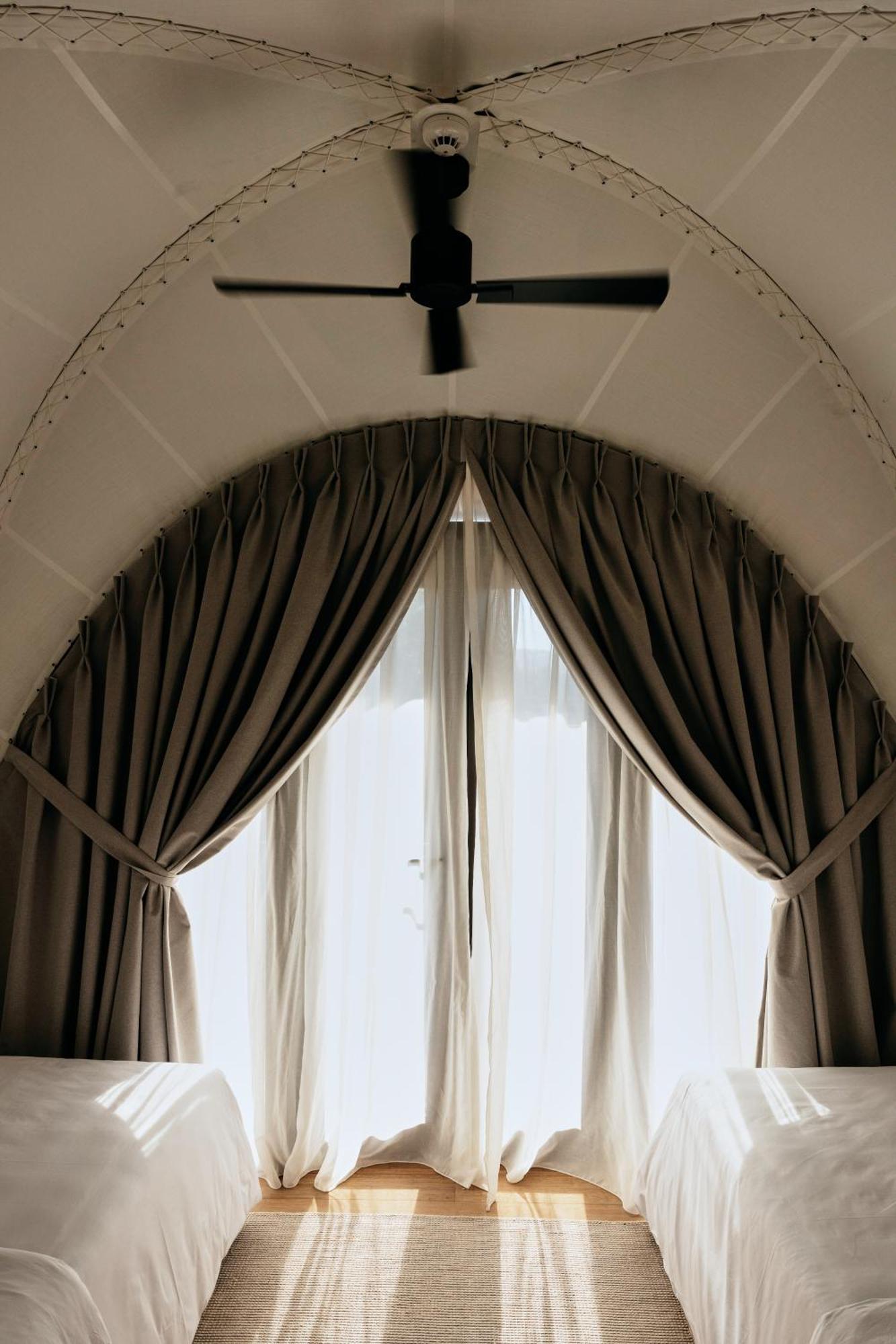 91 Athens Riviera, The Resort エクステリア 写真